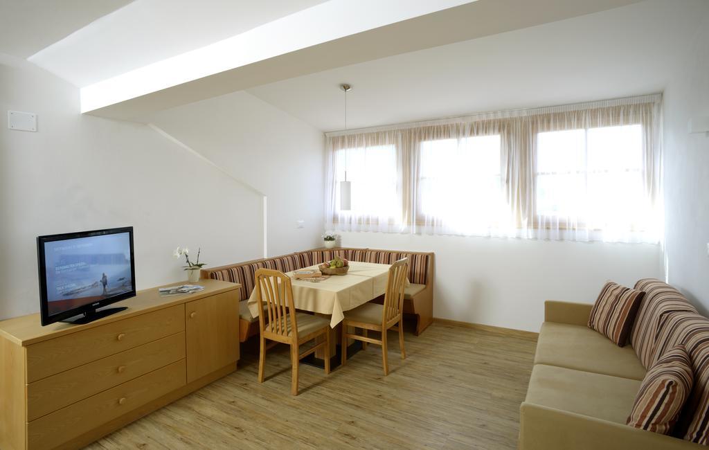 שנה Krebishof Agriturismo חדר תמונה